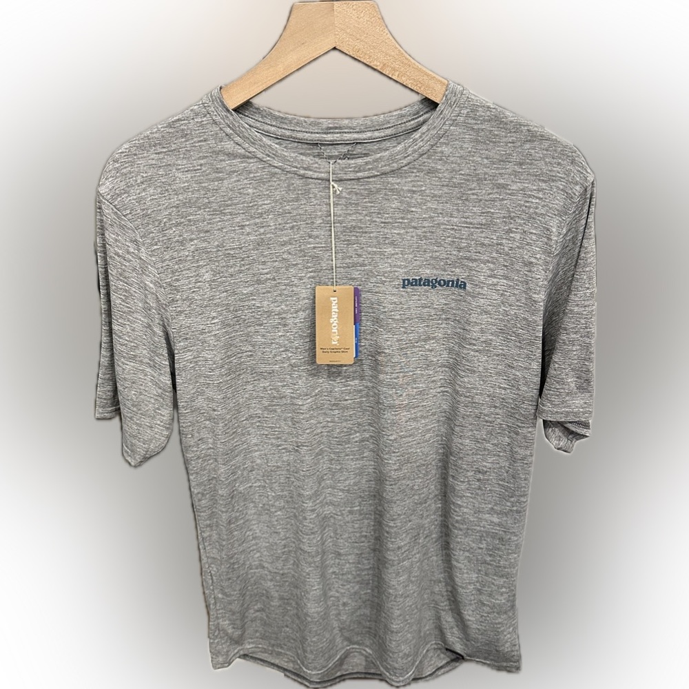 Men’s Patagonia capilene cool men’s SS/MD/smoke free/ NWT